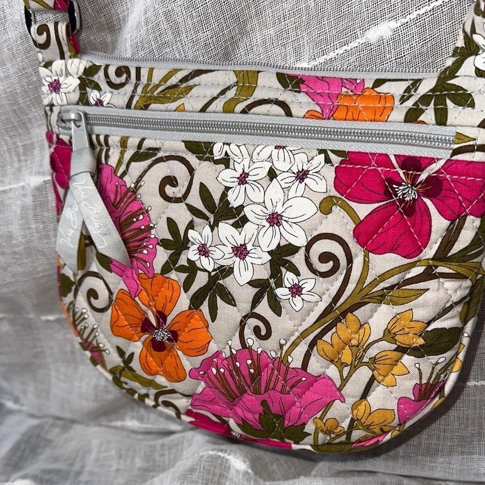 Vera Bradley Tea Garden Pattern Mini Crossbody Bag Shoulder Bag Designer NWOT - Picture 3 of 15